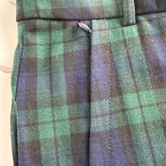 EUC! J. Crew Maddie ankle pants in Black Watch plaid! Perfect for the holidays! - Picture 5 of 7